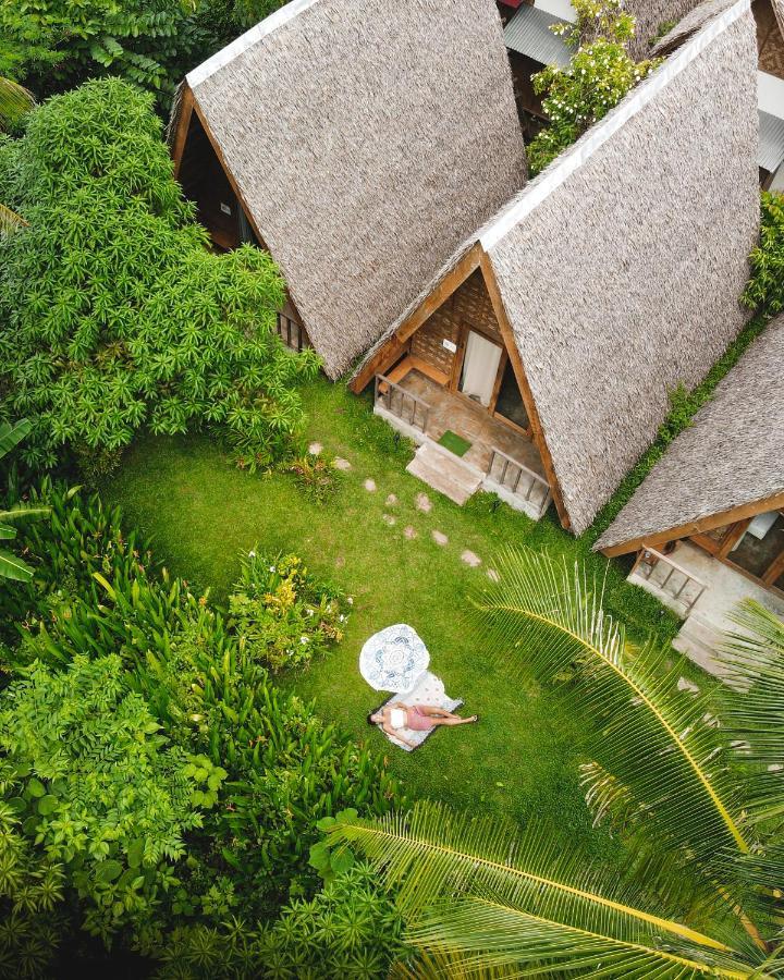卢纳将军城Triangle Palms Siargao别墅 外观 照片